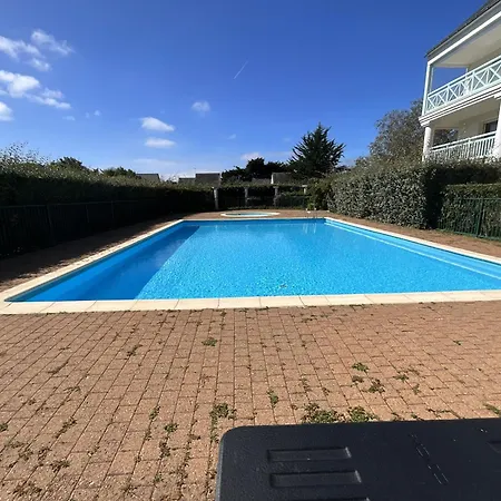Lägenhet Avec Piscine Commune Pour 4 Guérande