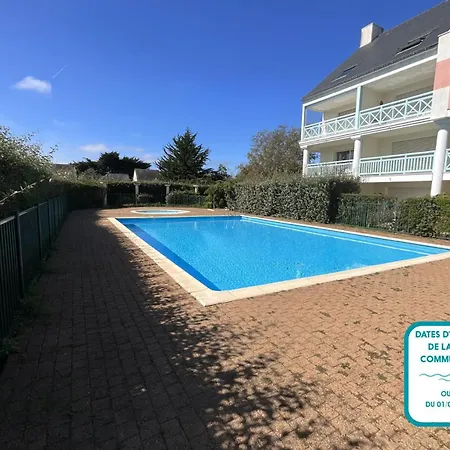Avec Piscine Commune Pour 4